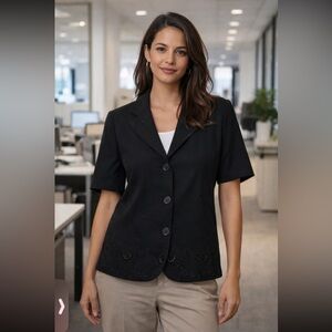 Vintage Linen Cleo Black Linen Embroidered Short Sleeve Jacket size 14.